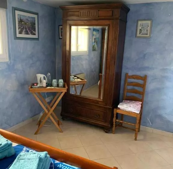 Aamiaismajoitus (B&B) Chadisietmaintenant