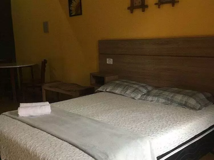 Majatalo Pousada Morada Dusanjos