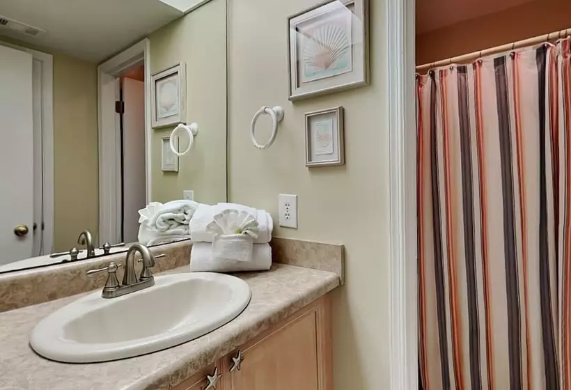 Spinnaker #2a By Southern Vacation Rentals