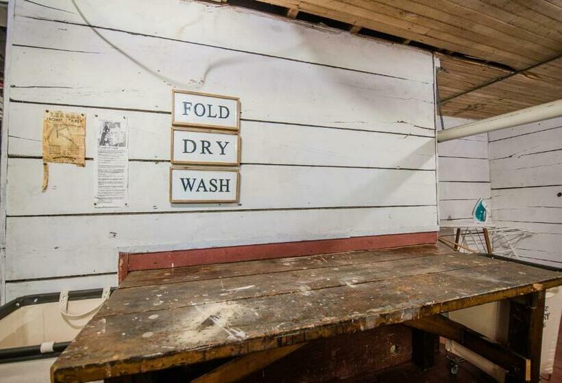 הוסטל Bridgewalk Estate A Wanderlust Abodes Property