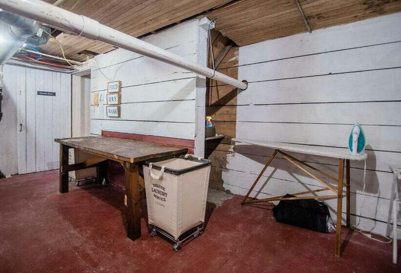 הוסטל Bridgewalk Estate A Wanderlust Abodes Property