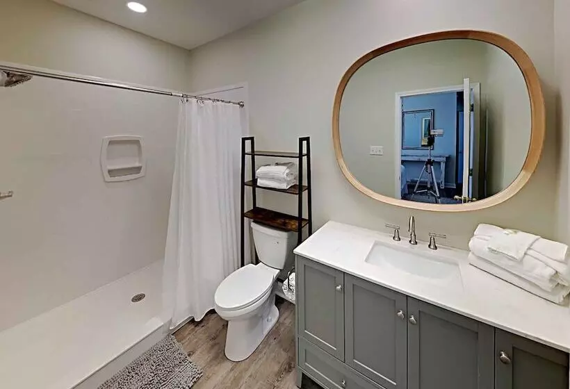 Anderson Beach House