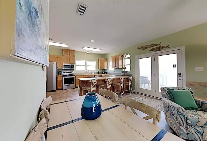 Anderson Beach House