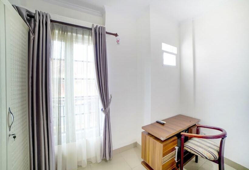 בית מלון כפרי Oyo 91286 Batser Homestay Syariah