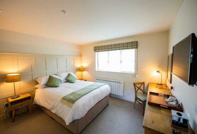 فندق The Coach And Horses