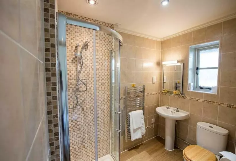 Hotelli The Coach And Horses