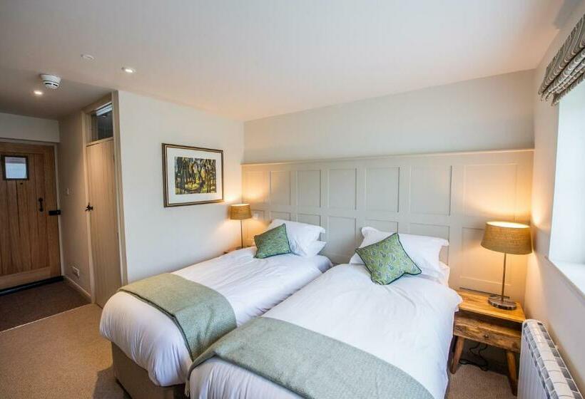 فندق The Coach And Horses