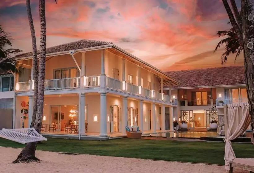 Hotelli Villa Selenya