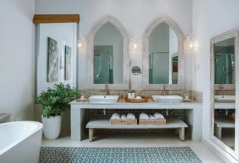 Hotelli Villa Selenya