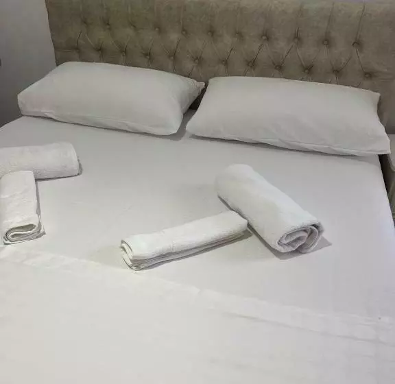 پانسیون Fiori Rooms