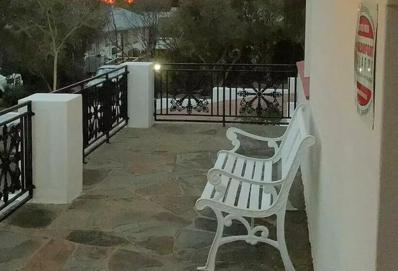 Majatalo Kia Ora Guest House