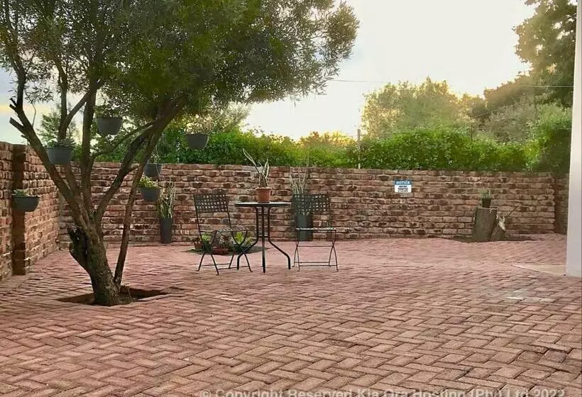 Majatalo Kia Ora Guest House