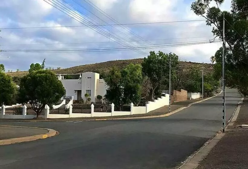 Majatalo Kia Ora Guest House