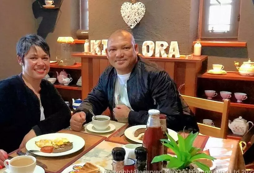 Majatalo Kia Ora Guest House