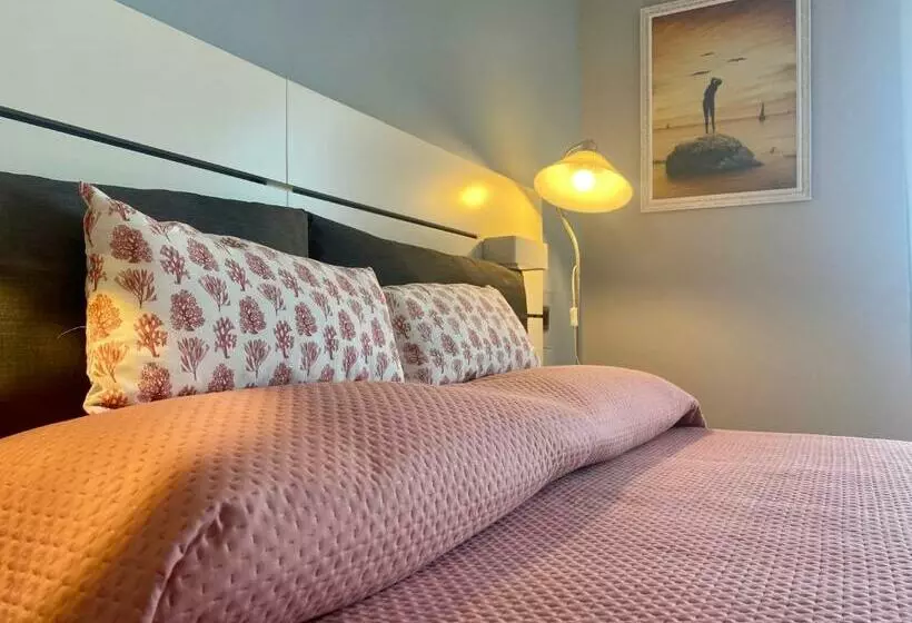 ペンション Oltremare Rooms