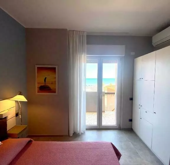 ペンション Oltremare Rooms
