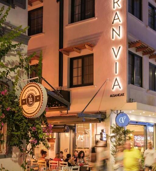 هتل Gran Via Alsancak