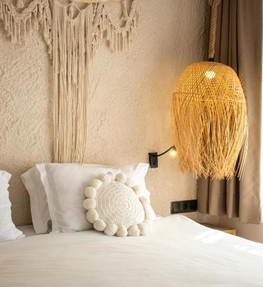 هتل Gran Via Alsancak