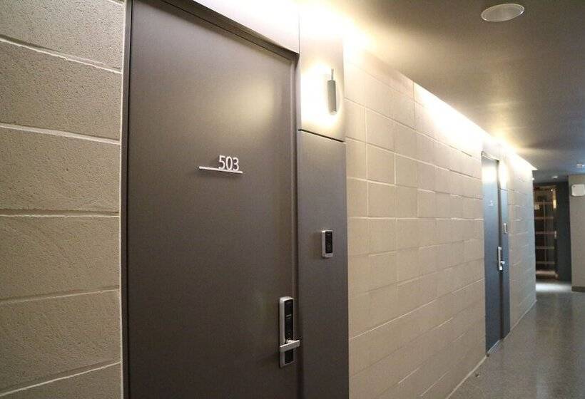 Brown Dot Hotel Osan