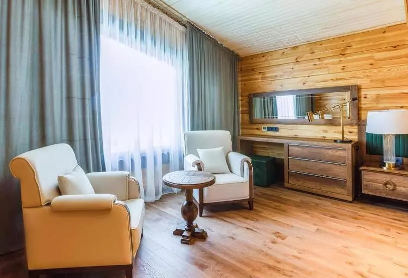 Hotelli Eco Village