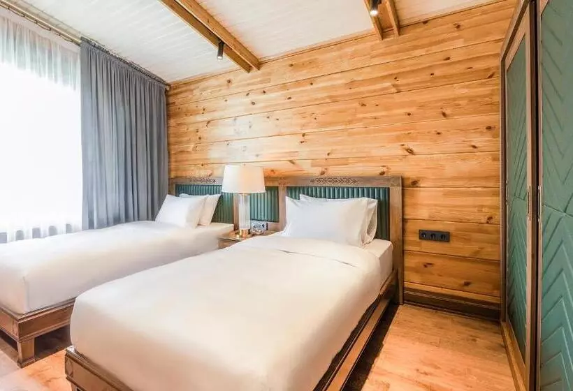 Hotelli Eco Village