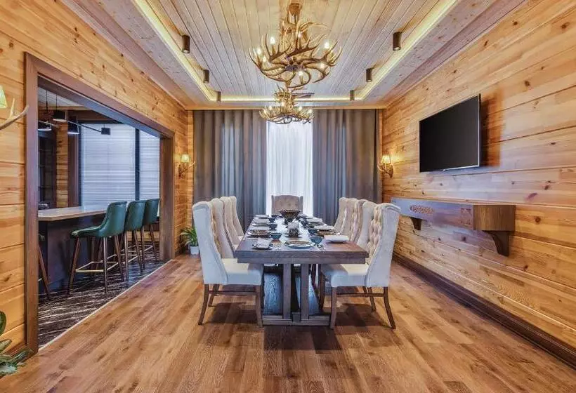Hotelli Eco Village