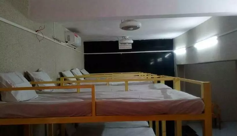 Hotelli Mayura, Ankleshwar