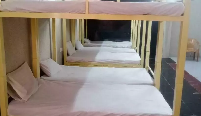 Hotelli Mayura, Ankleshwar