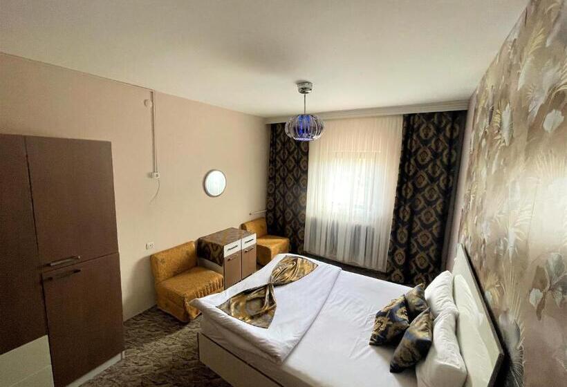 Karbeyaz Hotel & Resort