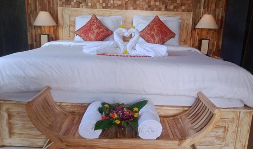 ベッドアンドブレックファースト D Rus Hill Munduk