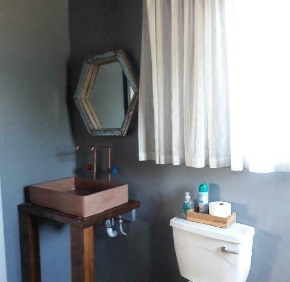 بنسيون Starfish Accommodation