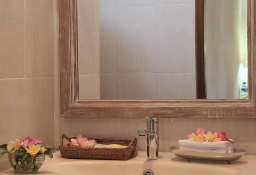 ペンション Arsa Wayan Guest House