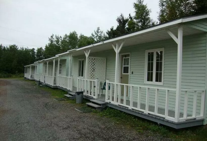The Oasis Motel
