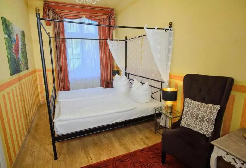 Anno 1900 Hotel Babelsberg