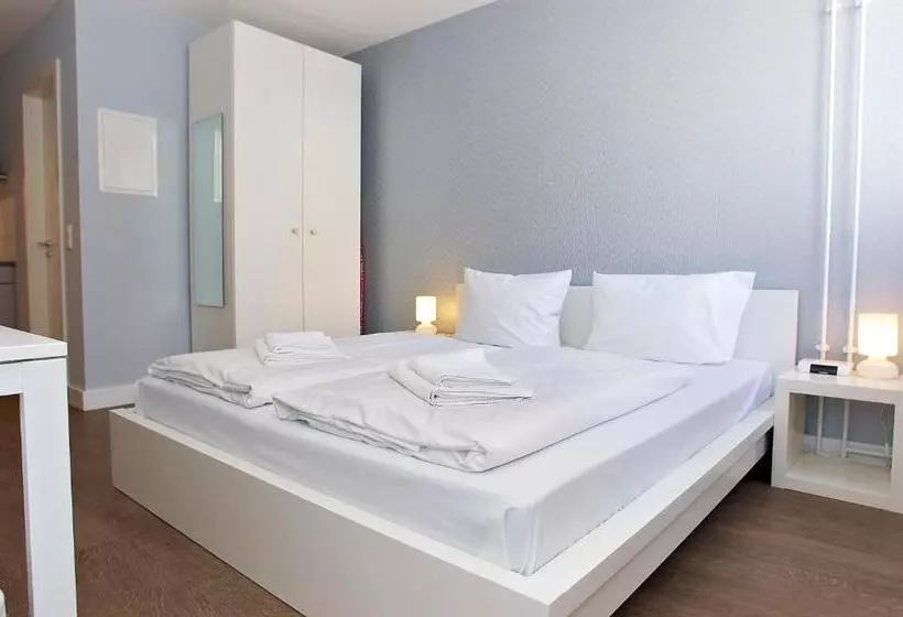 Apartmenthouse Berlin Am Görlitzer Park