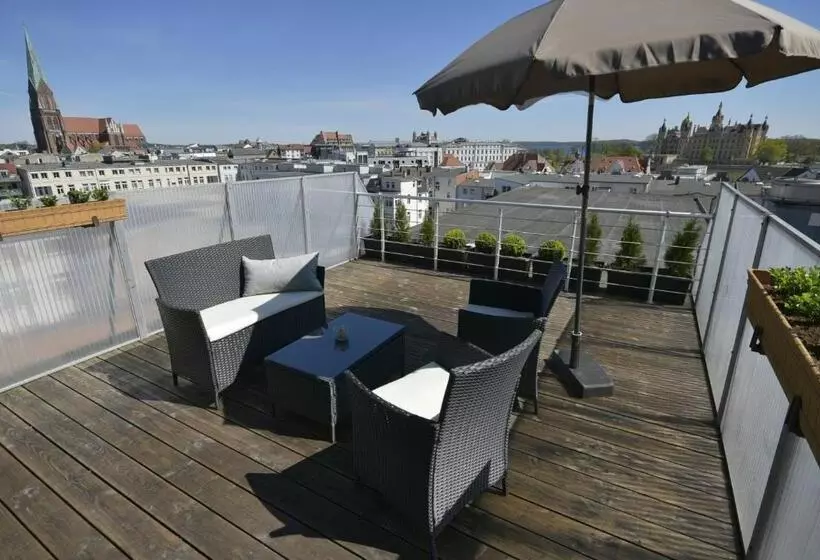 צימר Pension Am Schloss