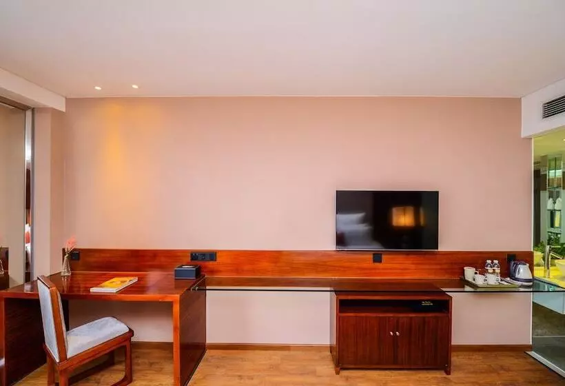 Benison Hotel Guanyin Bridge Shop