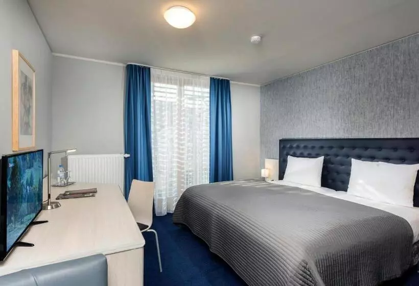 هتل Ambassador Berlin Grünau