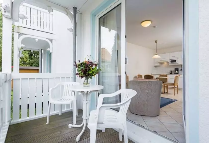 Отель Apartmenthaus Binzer Sterne