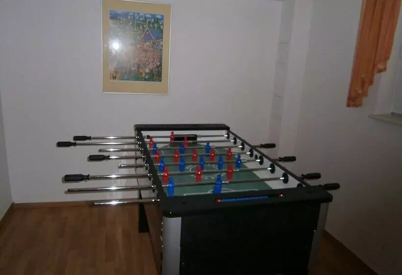 Отель Apartmenthaus Binzer Sterne