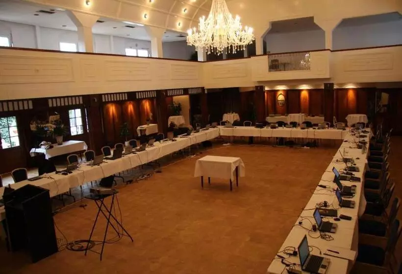 Отель Cap Polonio