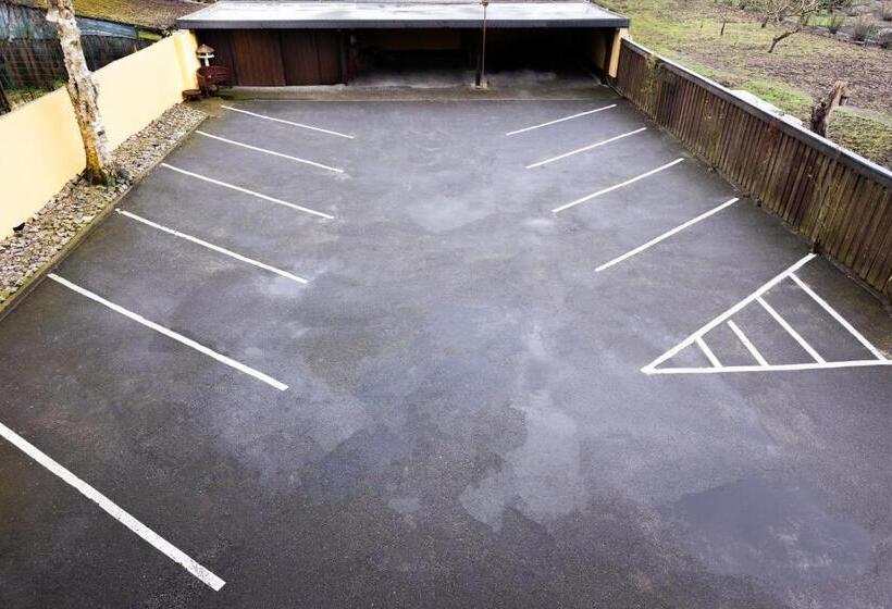 Отель Firzlaff S