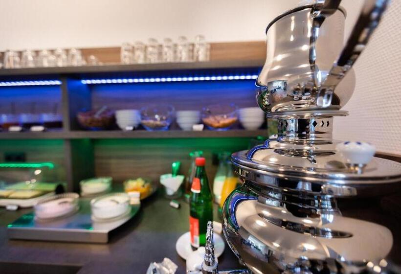 Отель Firzlaff S