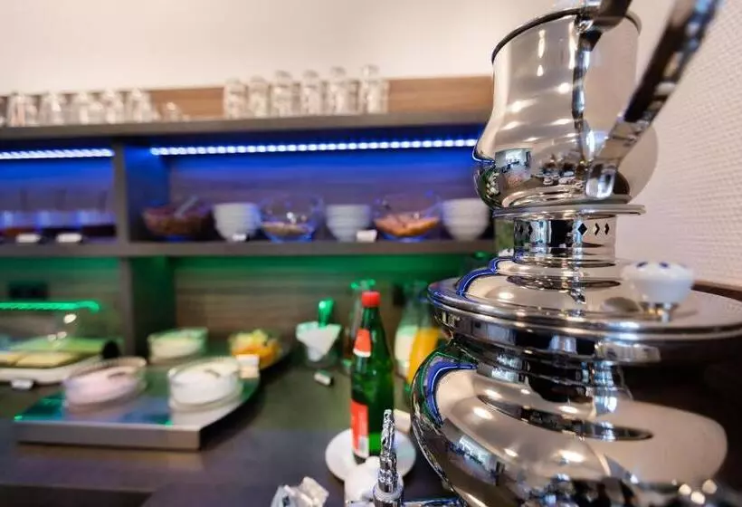 Отель Firzlaff S