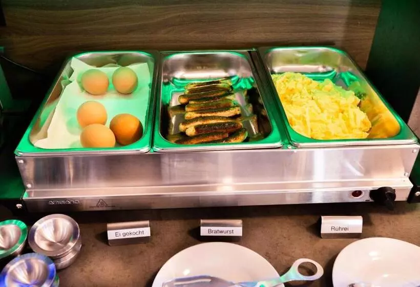 Отель Firzlaff S