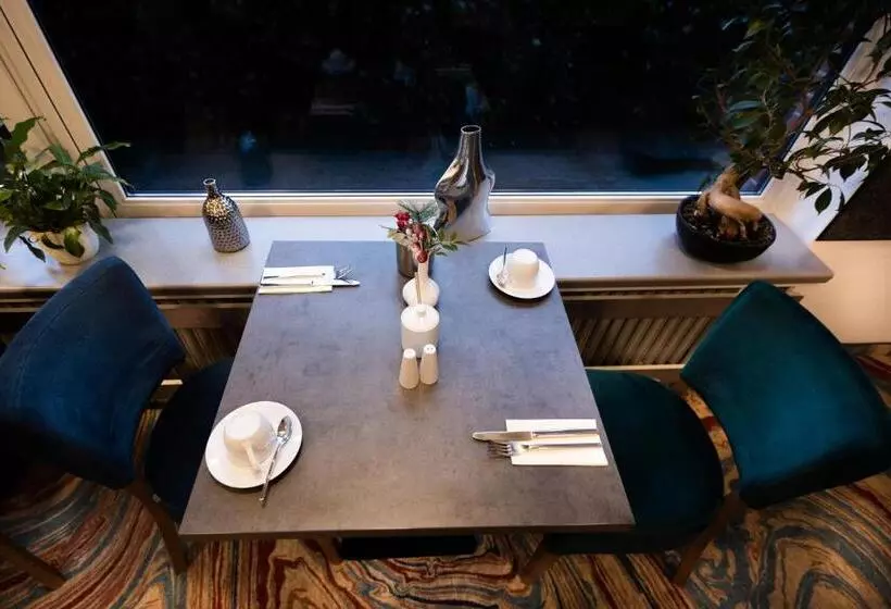 Отель Firzlaff S