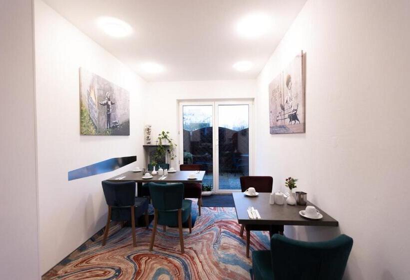 Отель Firzlaff S