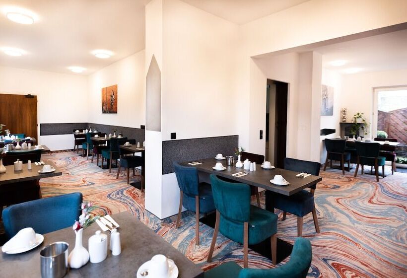 Отель Firzlaff S