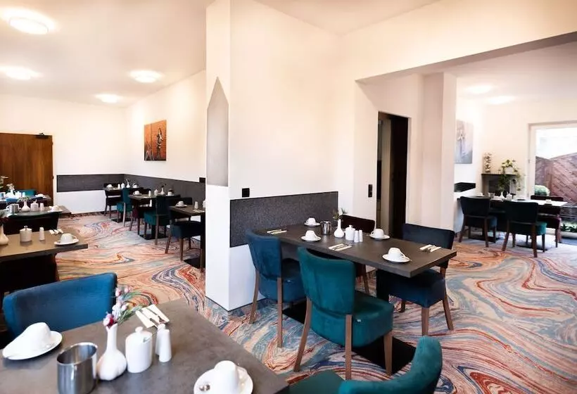 Отель Firzlaff S