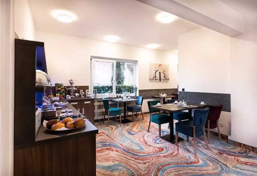 Отель Firzlaff S